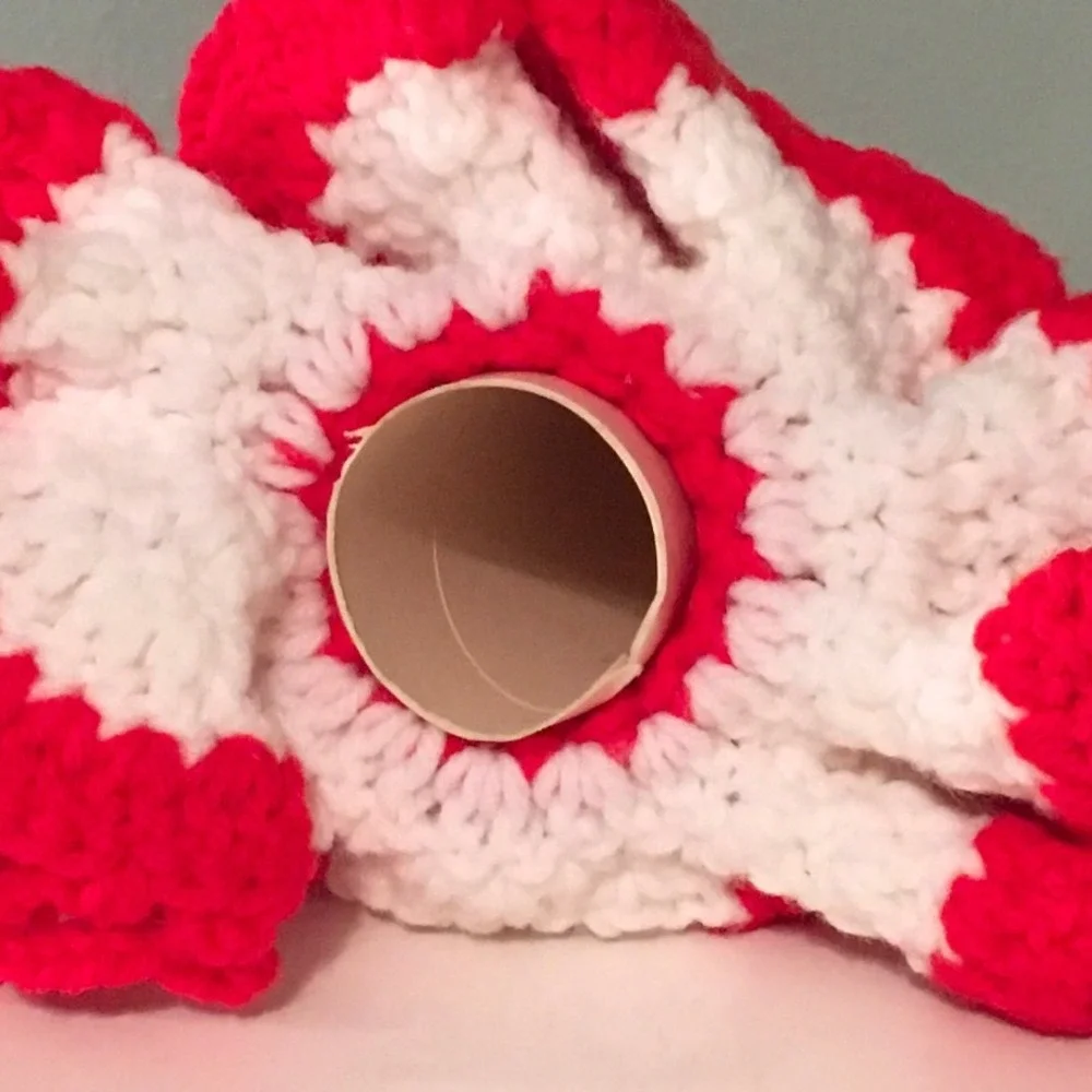 Vtg‎ Handmade Pair Crochet Christmas Holiday Candle Frill Skirt Felt Flame Decor